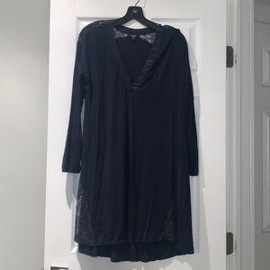 Navy blue lace v-neck Midnight by Carole Hochman sleep dress size small